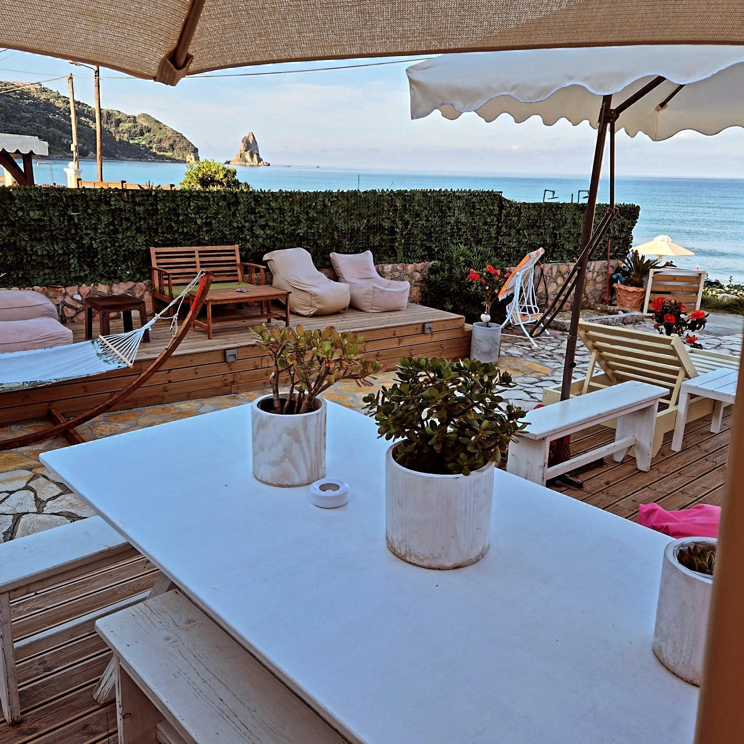 Louiza Apartments Agios Gordios  Extérieur photo